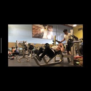 Meet your Posher, Christian